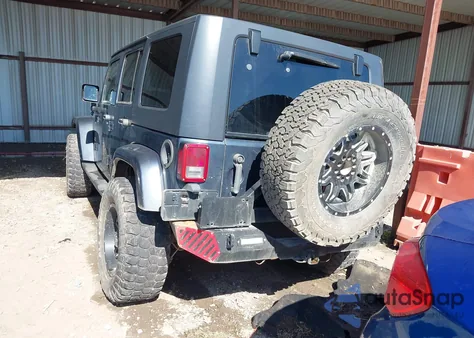 2008 Jeep Wrangler Unlimited Sahara z USA, uszkodzony, nr VIN 1J4GA59178L626167